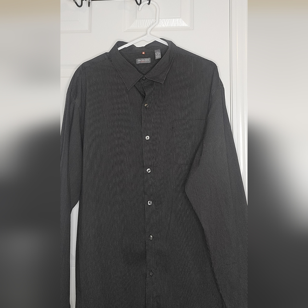 Van heusen button down shirt